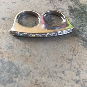 Double finger ring